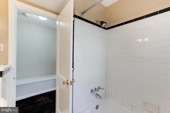 Building Photo - 2308 Mary Baldwin Dr