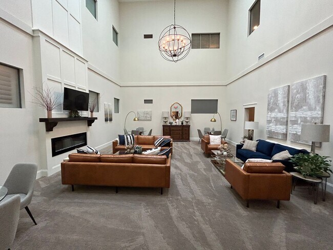 Building Photo - Beautifully Furnished 1/1 Apartment in Downtown Broad St.- $2,350