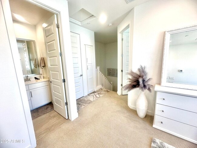 Building Photo - 4100 S Pinelake Way