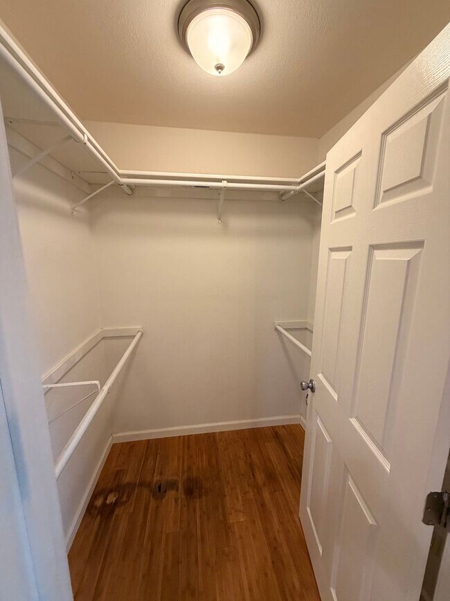 Building Photo - Unbelievable 4 Bed, 4 Bath House For Rent In Buena Park-Must See To Appreciate!