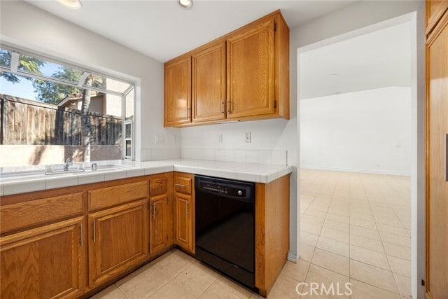 Building Photo - 2211 Ascot St