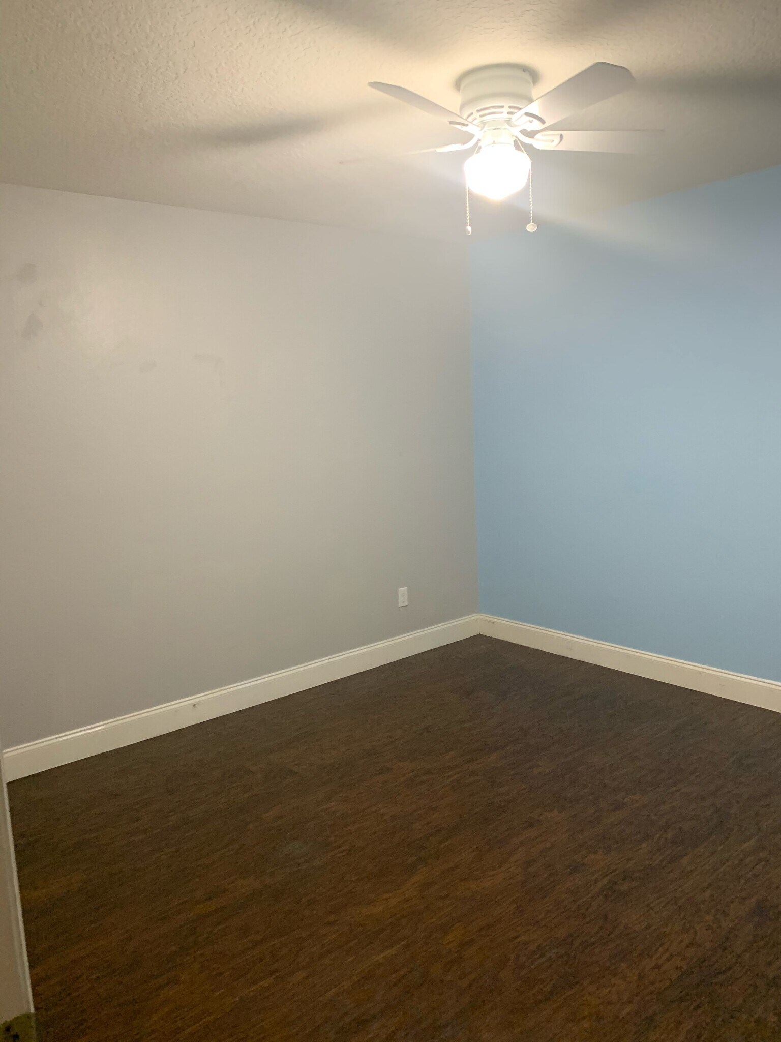 Building Photo - 2744 Stanwood Dr