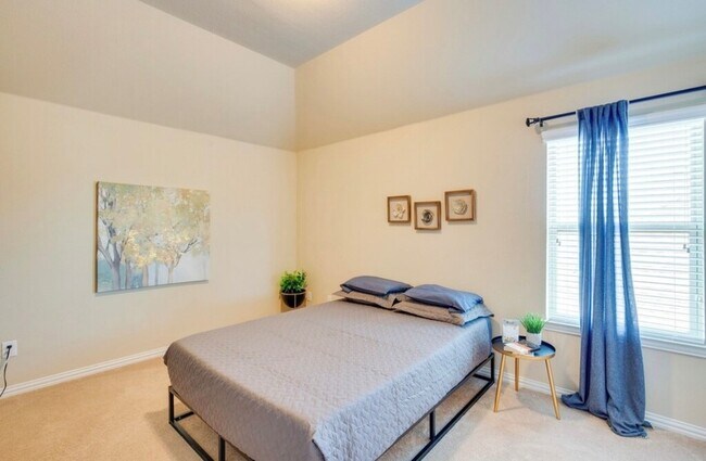 Building Photo - 14712 Crystal Beach Ln