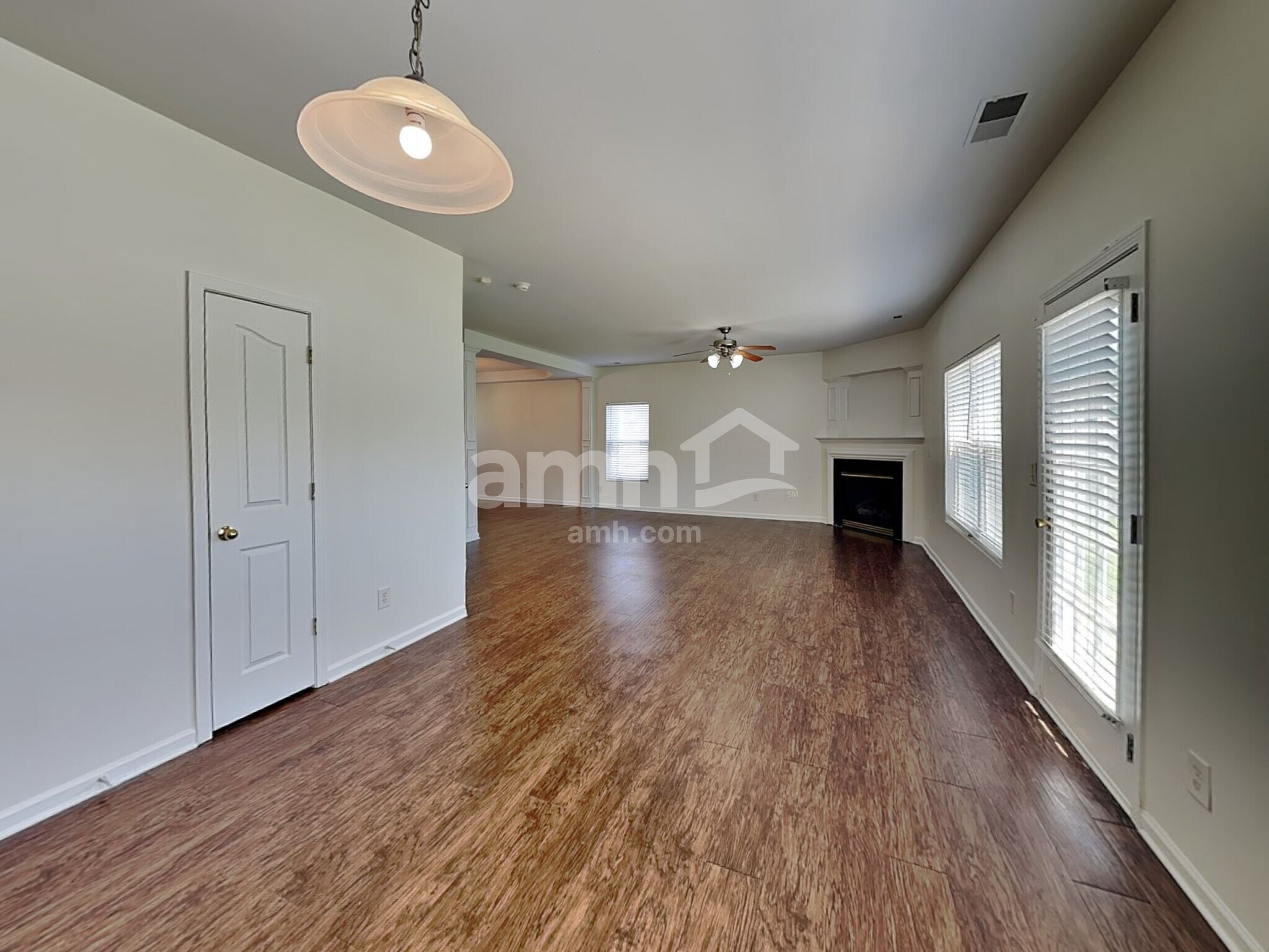 Building Photo - 16112 Stuarts Draft Ct