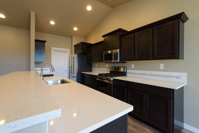 Building Photo - New 4 Bedroom Home in Post Falls with 3 Car Garage!