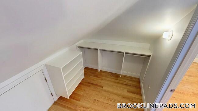 Building Photo - 7 Acron Rd