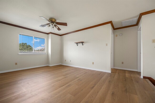 Building Photo - 4922 Moss Run Dr