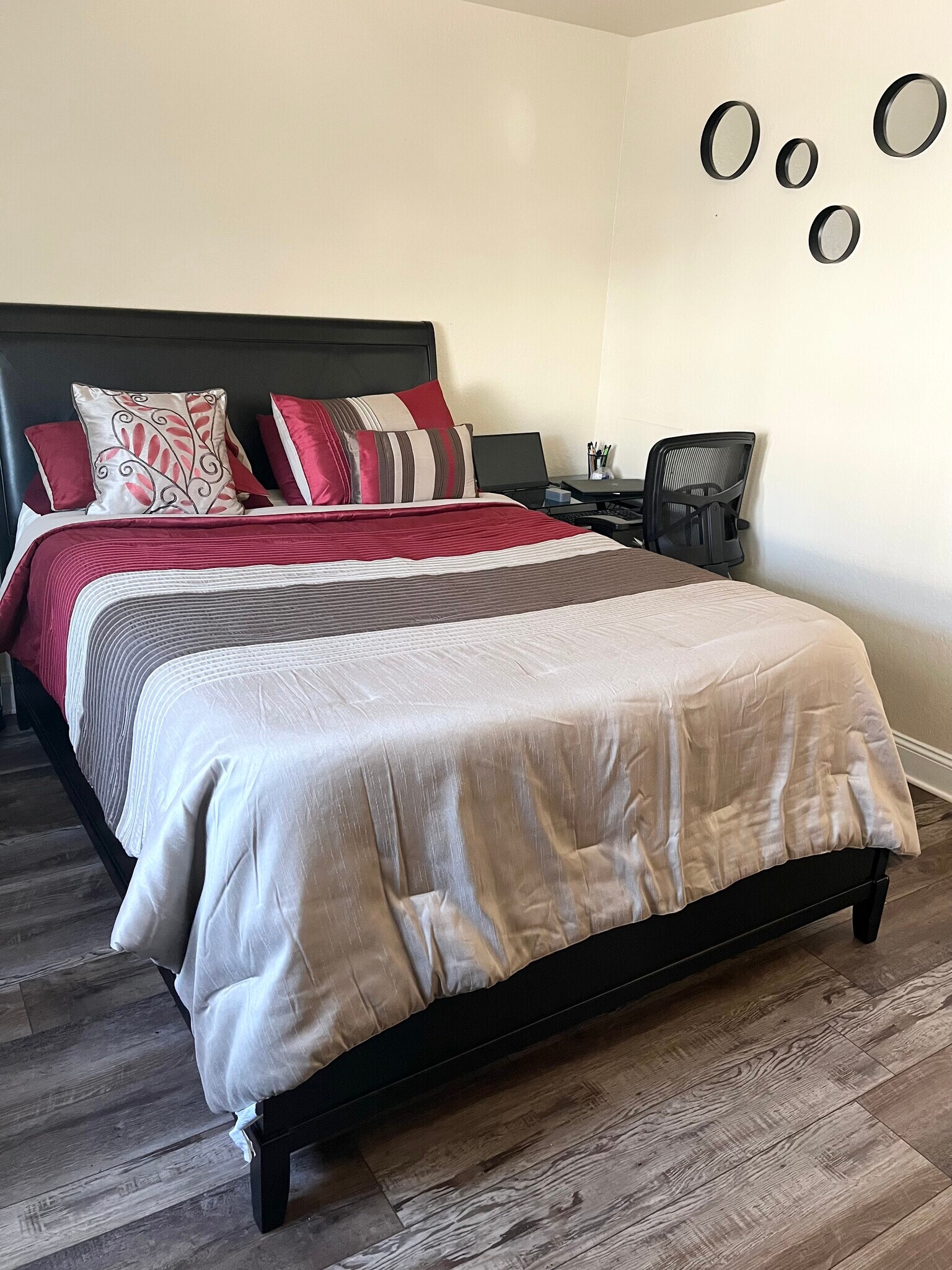 Building Photo - 5706 Fair Ave