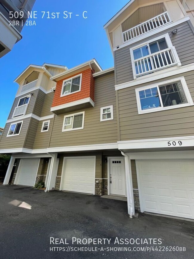 Building Photo - 509 NE 71st St