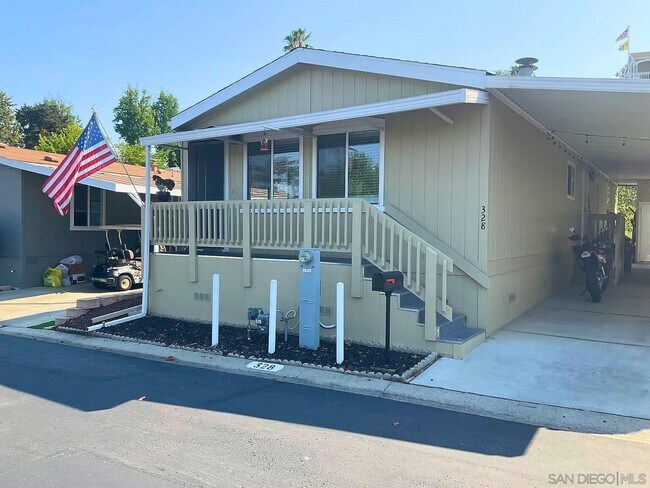 Building Photo - 525 W El Norte Pkwy
