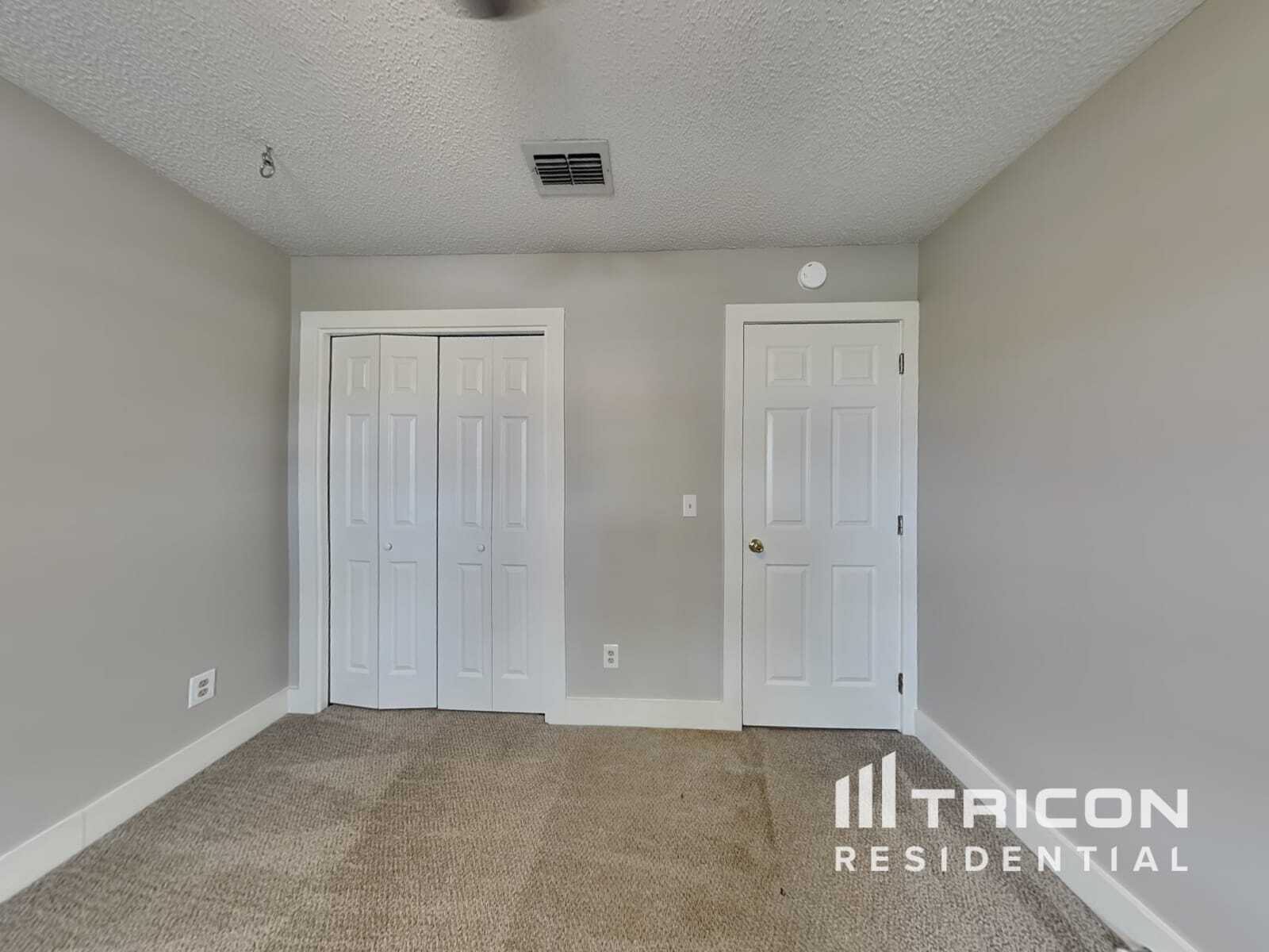 Building Photo - 2169 Khaki Ct