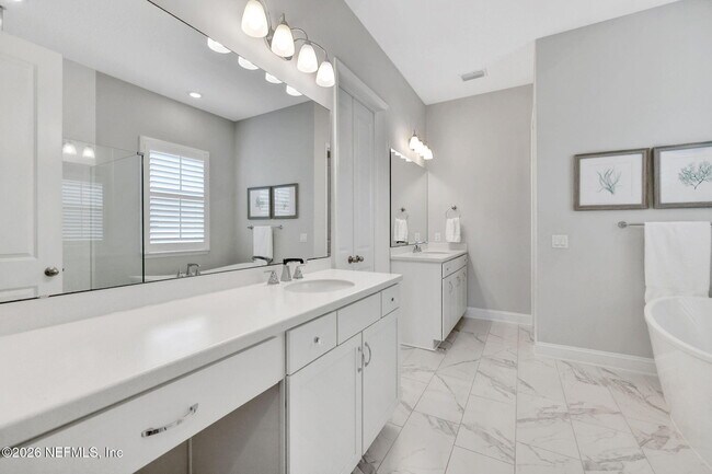 Building Photo - 102 Seabrook Dr