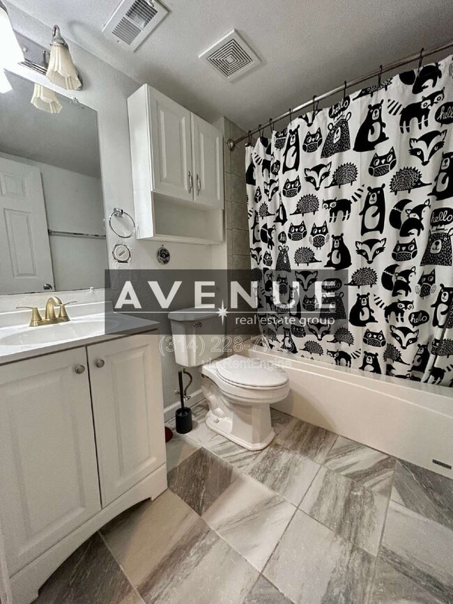 Building Photo - 444 Applestone Dr