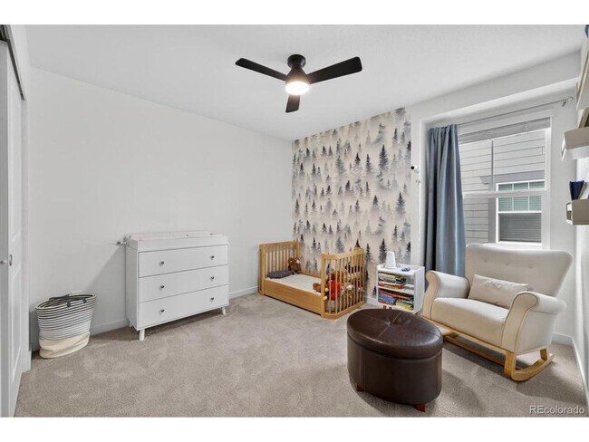 Building Photo - Spacious & Bright, Multi-Level 3BR 3BA in Commerce City w/ Private Yard!