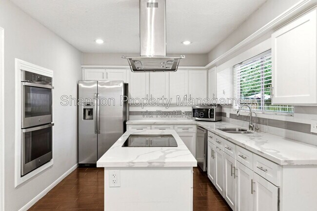 Building Photo - 6307 Jadecrest Dr