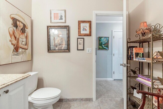 Building Photo - Recently updated spacious 3 bedroom 2.5 bath townhome available soon