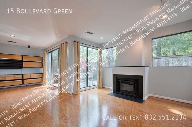 Building Photo - 15 Boulevard Green