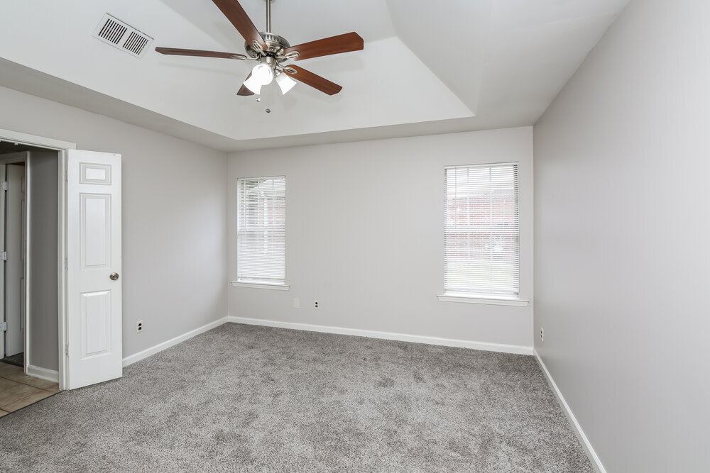 Building Photo - 3875 Neyland Valley Dr