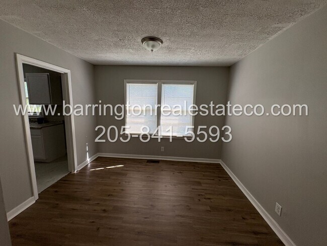 Building Photo - 115 Vann St