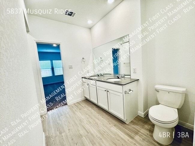 Building Photo - 5837 Musquiz Rdg