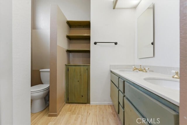 Building Photo - 539 Wayland Ct