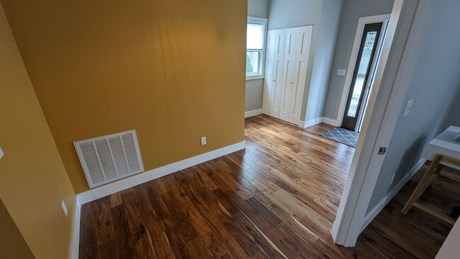 Building Photo - 4 Bed, 2 Story - Built in 2020