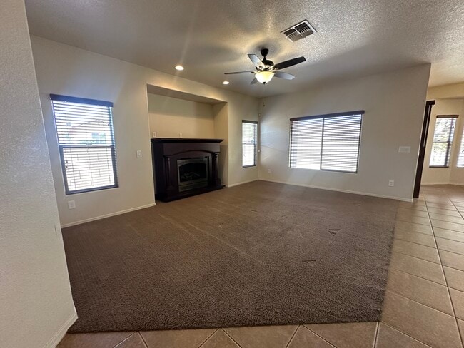 Building Photo - 1210 Paso Robles Ave