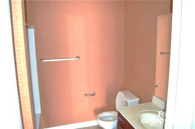 Building Photo - 110 Steam Engine Dr