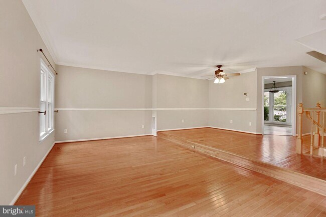 Building Photo - 5136 Glen Meadow Dr