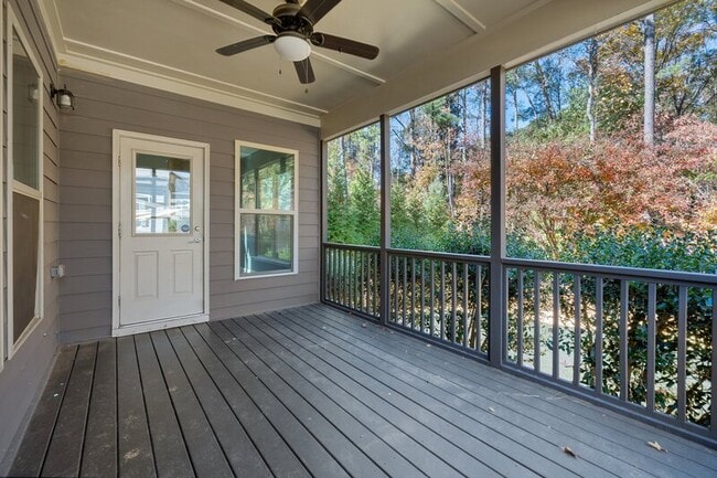 Building Photo - 460 Young Landing Ct