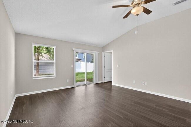 Building Photo - 8387 Cape Fox Dr