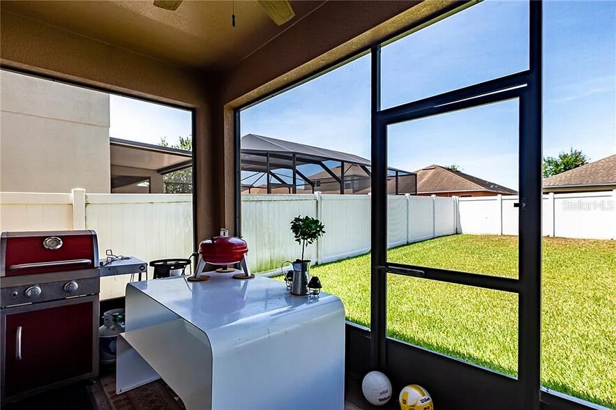 Building Photo - 7326 Forest Mere Dr