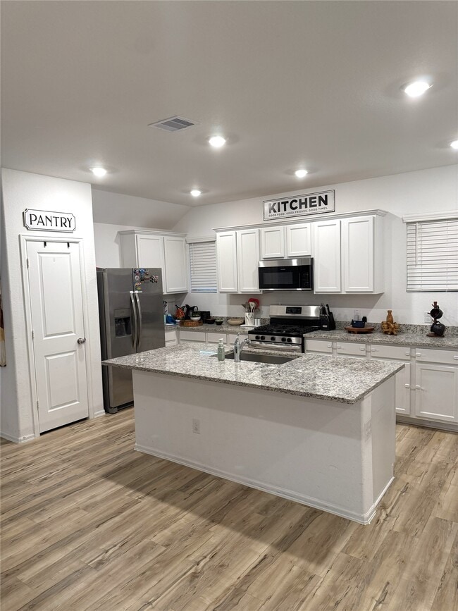 Building Photo - 5323 Winding Strm Dr