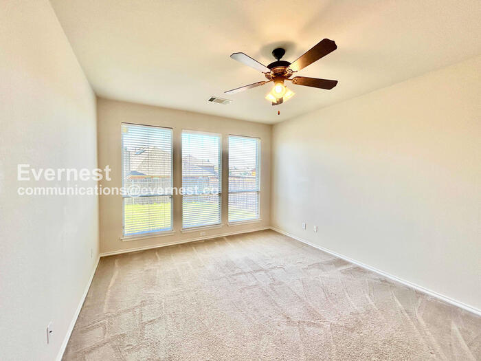 Building Photo - 10009 Bull Run