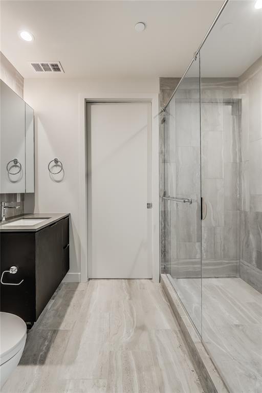 Building Photo - 44 East Ave