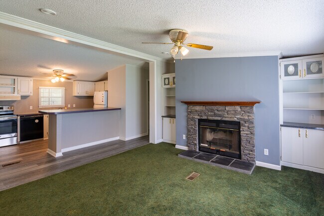 Building Photo - 3225 Melba Dr