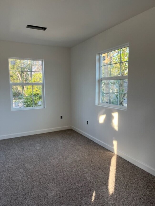 Building Photo - Newer construction