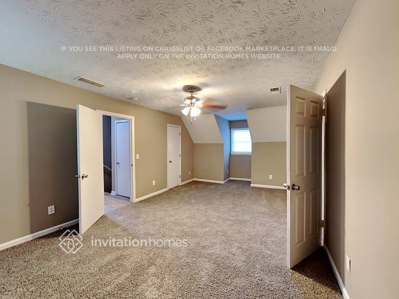Building Photo - 3215 Revere Cir