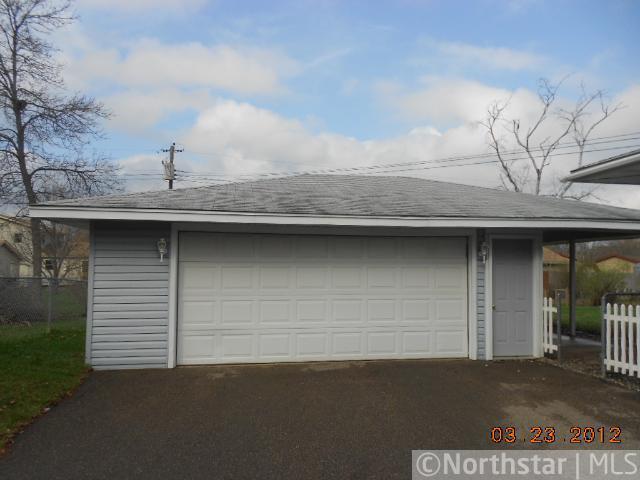 Garage - 4223 Rahn Rd