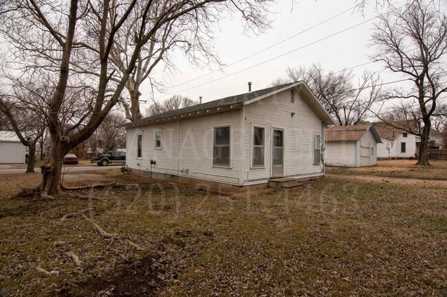 Building Photo - 1 Bedroom Rental in Cherryvale, KS
