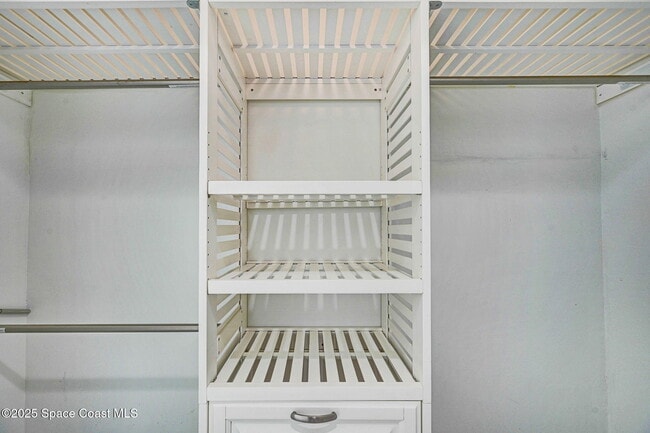 Building Photo - 2711 S Hwy A1A