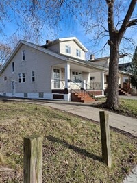 Building Photo - 3925 E 120th St