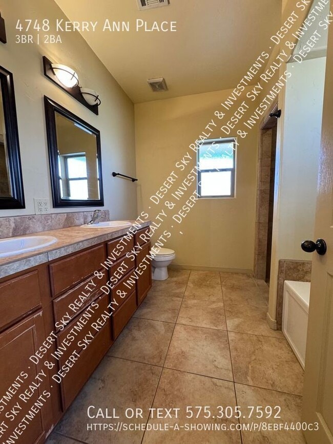 Building Photo - 4748 Kerry Ann Pl