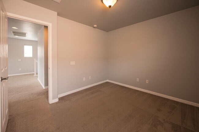 Building Photo - 8253 Arden Landing Pl
