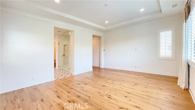 Building Photo - 94 Interstellar