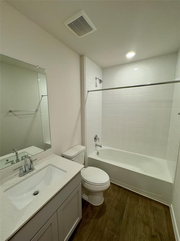 Building Photo - 1302 Camden Ln