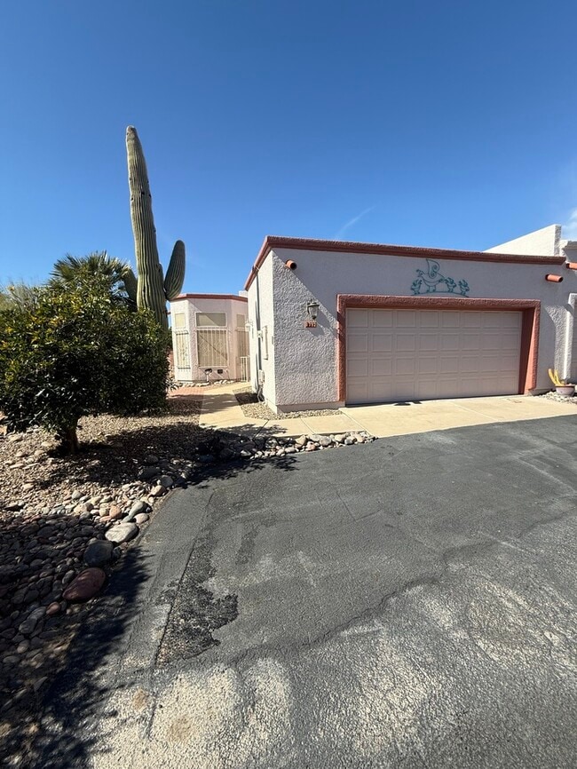Primary Photo - HOUSE FOR RENT