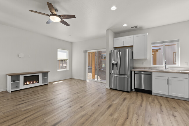 Building Photo - 38 E Butler Ave
