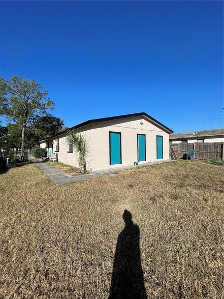Building Photo - 7771 62nd Way N