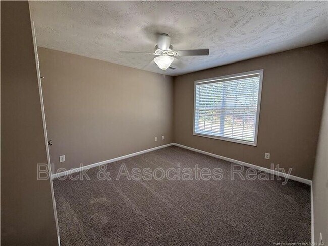 Building Photo - 42 Grayson Pl